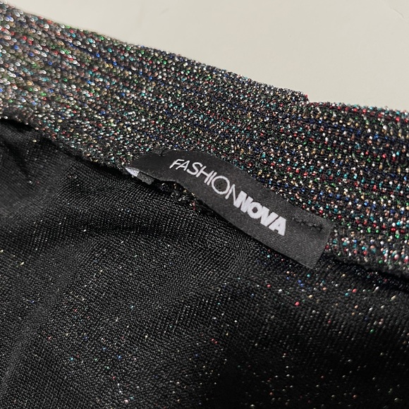 💎Fashion nova Multicolor metallic crisscross top - Picture 10 of 10